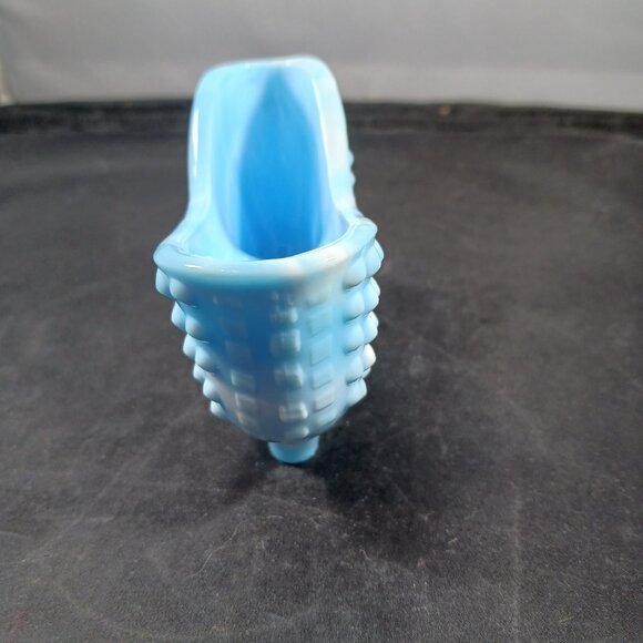 Vintage FENTON Hobnail Baby Blue Shoes Mini Glass - Picture 4 of 8